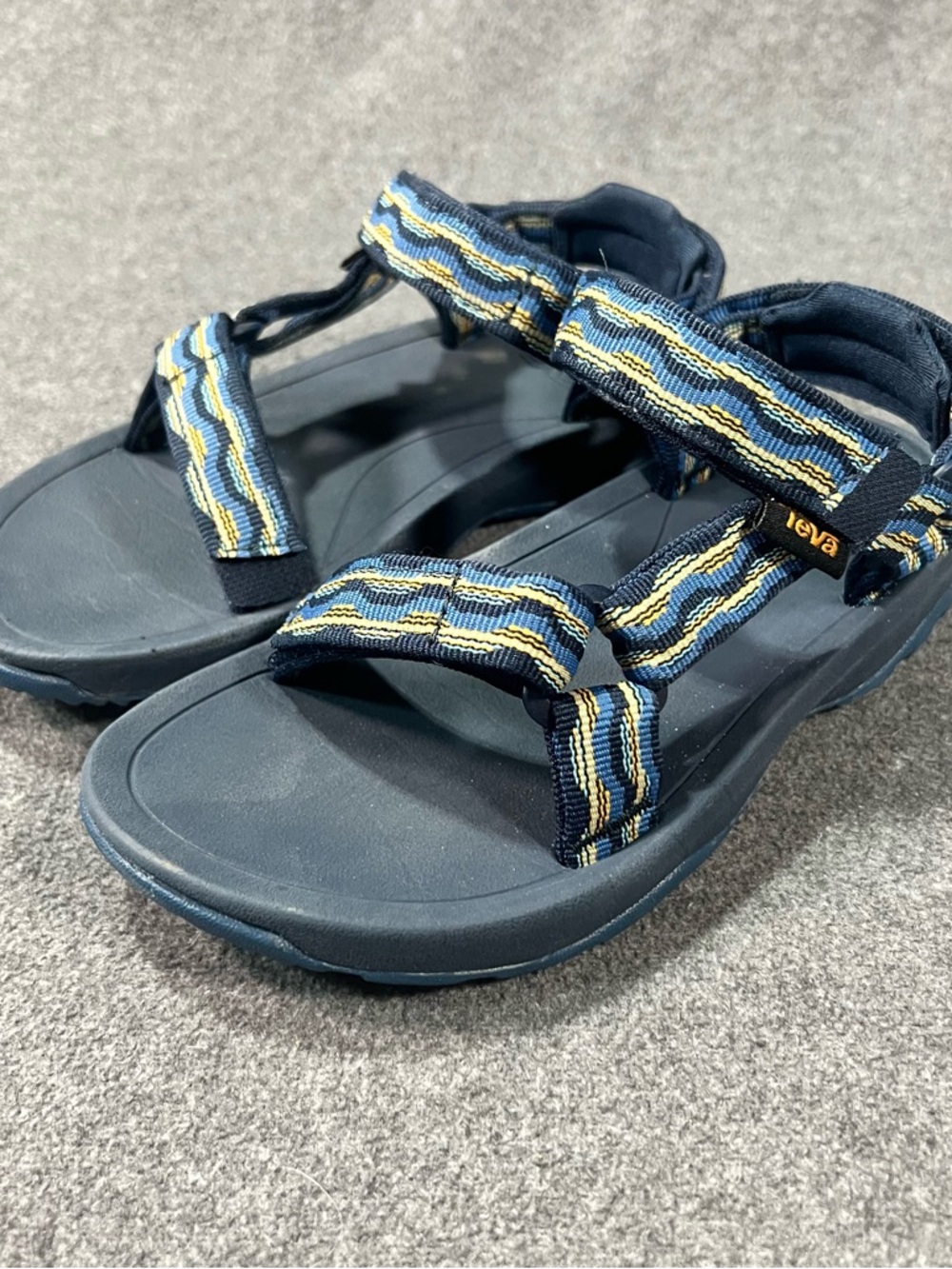Teva Kid’s Hurricane XLT2 Size 13 Kishi Dark Blue Sport Sandals Boys Beach
